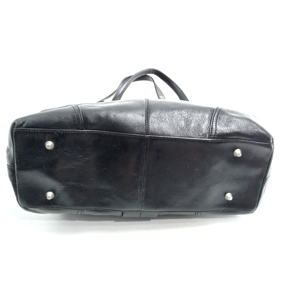 Kenneth Cole Shoulder Bag Black Leather Buckle - Picture 7 of 16